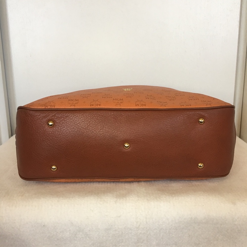 MCM HOBO Shoulder Bag- Tan - Picture 7 of 12